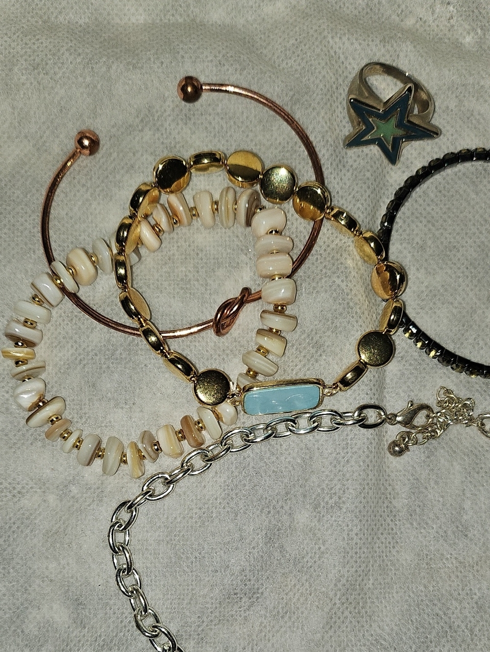 Jewelry Bundle 8 Pieces Heart Link Necklace, Bracelets & Ring - Picture 8 of 9